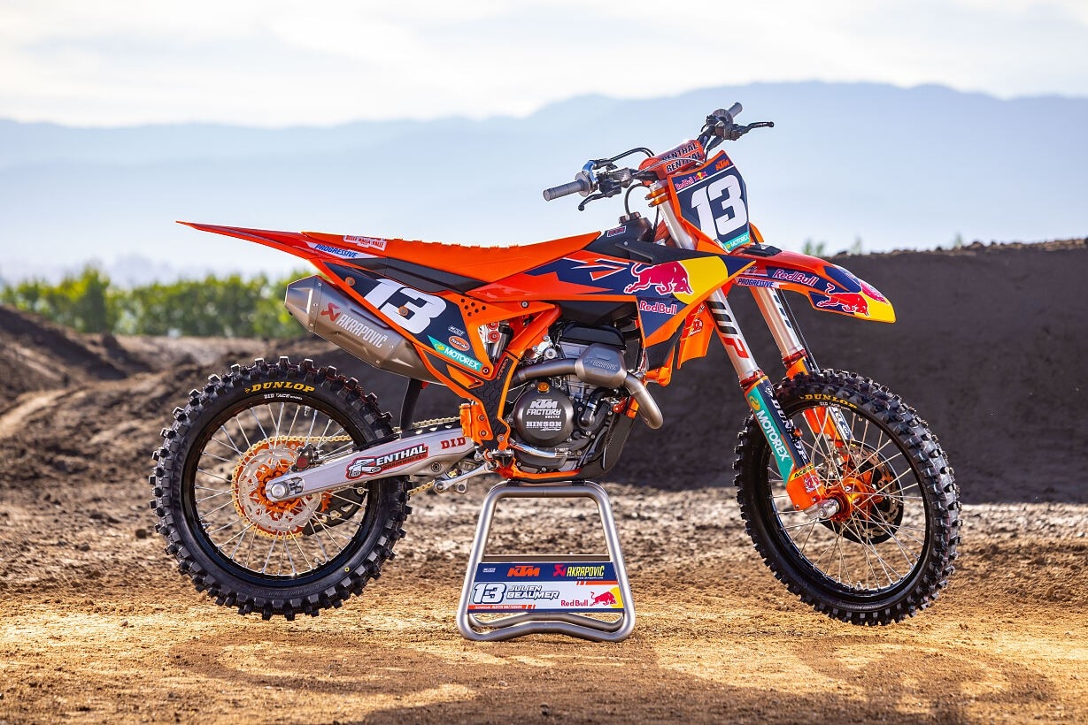 KTM presenta le nuove SX-F Factory Edition 2026